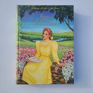 5/$12 Kids Book Anne of Avonlea Green Gables Montgomery Illus Junior Library